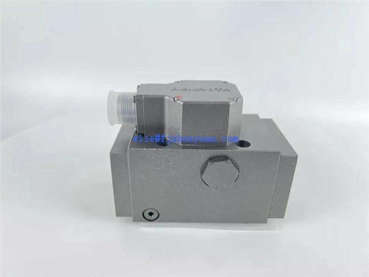 Rexroth 4WS 4WSE2EM6 4WSE 4WSE2E Series Hydraulic Proportional Directional Valve 4WS2EM10-45/75B3T315K8CV-94 Servo Valve
